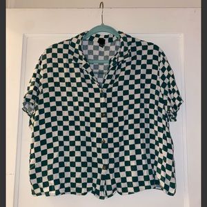 Wild Fable Green and White Checkered Button Up Shirt in XL